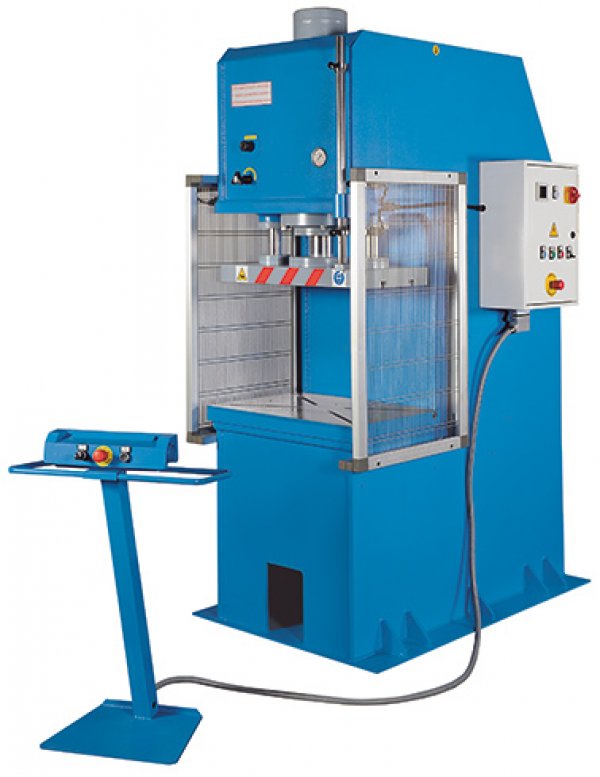 131512-hpt-hpk-300a_1.jpg Knuth 5.4HP 110 Ton HPK 100 A C-Frame Hydraulic Press 131509