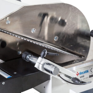 OZ Machine 400V 4HP 22" Automatic Digital Cutting Machine with 2 Axis Servo Control LEO R – Image 2
